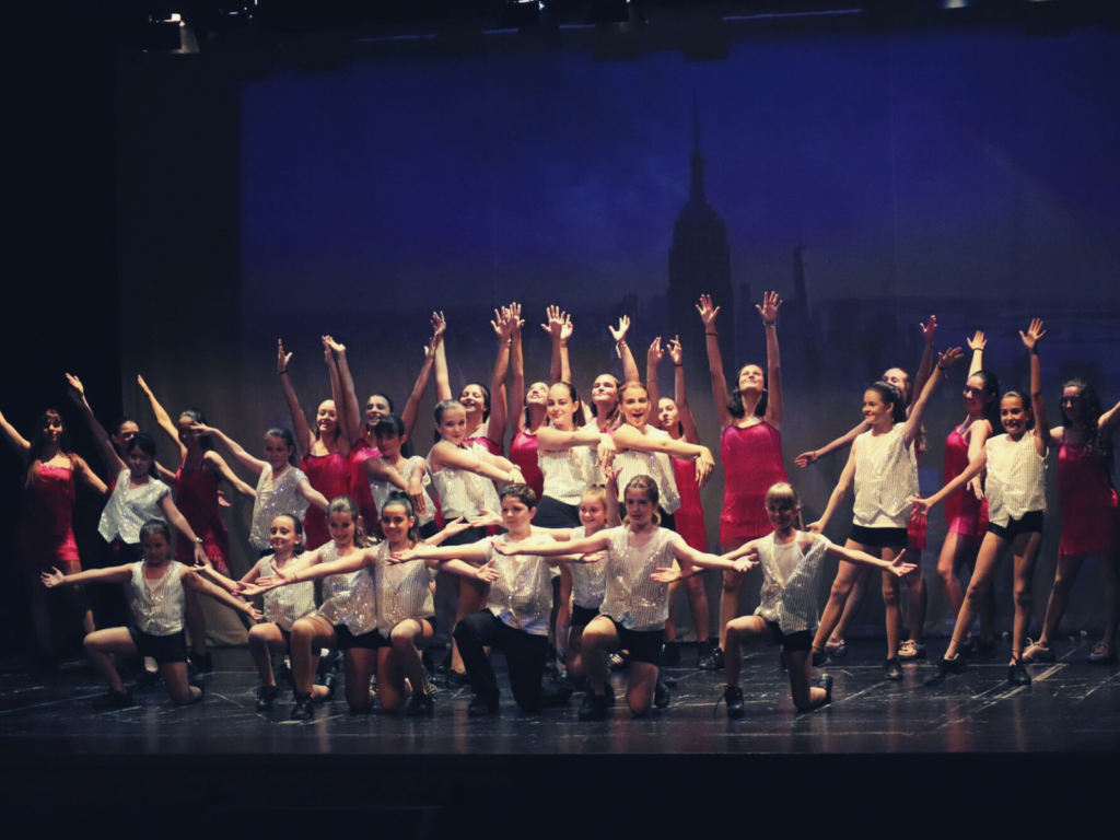 festival solidario danza pas a pas gym dance